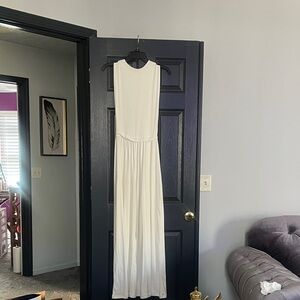 Elegant Sleeveless White Maxi jumpsuit